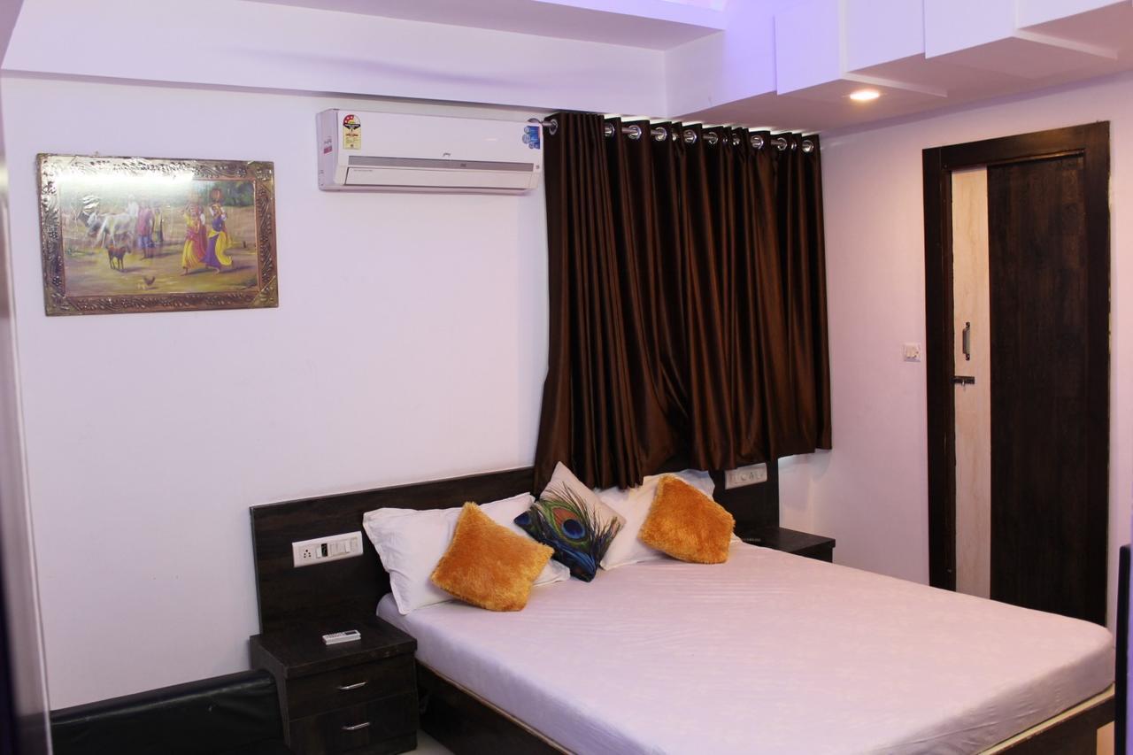 Hotel Kum Kum Adalaj Экстерьер фото
